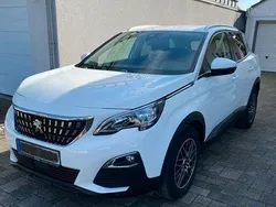 Weiß Gebraucht 2019 Peugeot 3008 Active SUV | 15.075 € (Guter Preis)