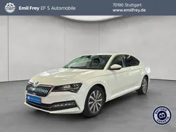 Weiß met. Gebraucht 2021 Skoda Superb Style Limousine | 22.890 € (Guter Preis)