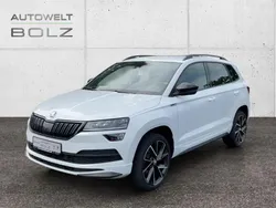Weiss Gebraucht 2021 Skoda Karoq SportLine SUV | 25.390 € (Fairer Preis)