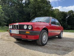 Rot Gebraucht 1988 BMW 316 Limousine | 11.500 €