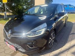 Schwarz Gebraucht 2016 Renault Clio IV Initiale Paris Limousine | 11.490 € (Fairer Preis)