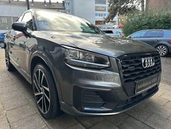 Grau Gebraucht 2017 Audi Q2 S-Line SUV | 18.950 € (Etwas zu teuer)