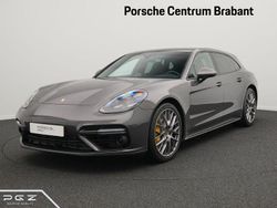 Grau Gebraucht 2018 Porsche Panamera Turbo S Sport Turismo Limousine | 62.800 € (Fairer Preis)