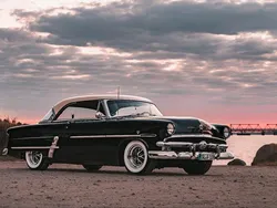 Schwarz Gebraucht 1952 Ford Crestline Coupé | 29.900 €