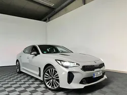 Grau Gebraucht 2018 Kia Stinger 2 Limousine | 18.979 € (Guter Preis)