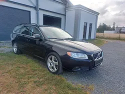Black saphire Gebraucht 2010 Volvo V70 Momentum Kombi | 6.450 € (Fairer Preis)