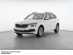 Candyweiss Gebraucht 2022 Skoda Kamiq Tour SUV | 22.760 € (Fairer Preis)