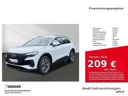 Gletscherweiß metallic Gebraucht 2023 Audi Q4 e-tron Advanced SUV | 35.880 € (Etwas zu teuer)