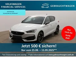 Weiß Gebraucht 2022 Cupra Leon Limousine | 24.699 € (Guter Preis)