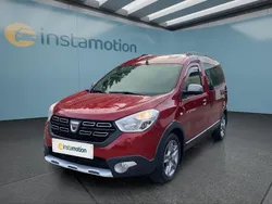 Rot Gebraucht 2021 Dacia Dokker Van | 20.399 €