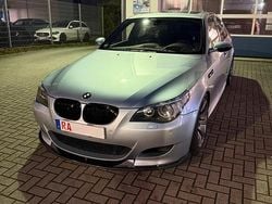 Silber Gebraucht 2005 BMW M5 Limousine | 44.999 € (Guter Preis)