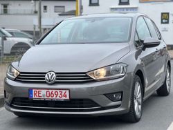Limestone grey metallic Gebraucht 2016 VW Golf Sportsvan Van / Kleinbus | 10.900 € (Guter Preis)