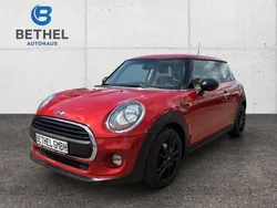 Rot Gebraucht 2015 Mini ONE Kleinwagen | 8.490 € (Fairer Preis)