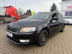 Schwarz Gebraucht 2016 Skoda Octavia Limousine | 5.980 € (Guter Preis)