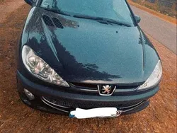 Schwarz Gebraucht 2006 Peugeot 206 Kleinwagen | 450 € (Fairer Preis)
