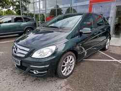 Deltagruen metalliclack Gebraucht 2009 Mercedes B180 Van / Kleinbus | 3.690 € (Superpreis)
