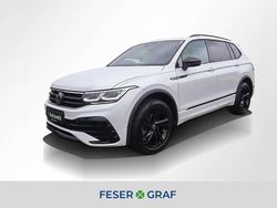 Oryxweiß perlmutteffekt Gebraucht 2024 VW Tiguan Allspace R-line SUV | 38.990 € (Guter Preis)