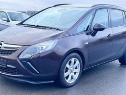 Braun Gebraucht 2014 Opel Zafira Tourer Edition Van / Kleinbus | 4.990 € (Guter Preis)