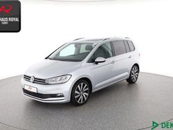 Silber Gebraucht 2017 VW Touran Highline Van / Kleinbus | 24.880 € (Etwas zu teuer)