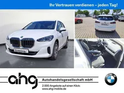 Alpinweiß Gebraucht 2024 BMW 216 Van / Kleinbus | 27.290 € (Fairer Preis)