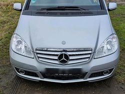 Silber Gebraucht 2012 Mercedes A160 Van / Kleinbus | 3.850 €