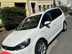 Weiß Gebraucht 2013 VW Touran Life Van / Kleinbus | 7.900 € (Guter Preis)