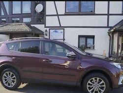 Rot Gebraucht 2017 Toyota RAV4 Hybrid SUV | 19.600 € (Guter Preis)