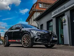 Schwarz Gebraucht 2023 Alfa Romeo Stelvio Quadrifoglio SUV | 72.500 € (Teuer)