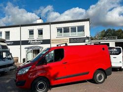 Rot Gebraucht 2017 Ford Transit Custom Trend Van / Kleinbus | 10.790 € (Superpreis)