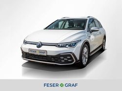 Pure white Gebraucht 2022 VW Golf Alltrack Kombi | 32.940 € (Etwas zu teuer)