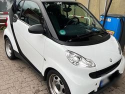 Weiß Gebraucht 2012 Smart ForTwo Coupé Coupé | 3.500 € (Fairer Preis)