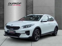 Weiß Gebraucht 2021 Kia XCeed Spirit SUV | 16.990 € (Guter Preis)