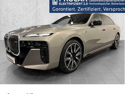 Grau Gebraucht 2024 BMW i7 Comfort Edition Limousine | 132.980 € (Guter Preis)
