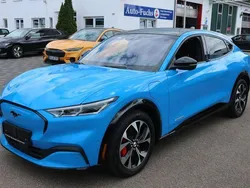 Grabber blue Gebraucht 2022 Ford Mustang Mach-E SUV | 29.999 € (Superpreis)