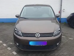 Braun Gebraucht 2015 VW Touran Van / Kleinbus | 12.500 € (Superpreis)