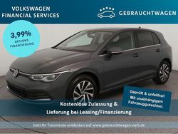 Grau Gebraucht 2021 VW Golf VIII Style Limousine | 23.158 € (Guter Preis)