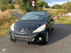 Schwarz Gebraucht 2010 Peugeot 207 CC Roland Garros Cabrio | 2.400 € (Guter Preis)