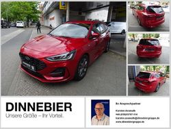 Rot (metallic) Gebraucht 2024 Ford Focus ST-Line X Kombi | 23.898 € (Fairer Preis)