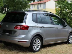 Tungsten silver metallic Gebraucht 2015 VW Golf Sportsvan LOUNGE Van / Kleinbus | 11.390 € (Fairer Preis)