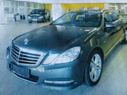 Grau Gebraucht 2010 Mercedes E350 Elegance Kombi | 19.000 €