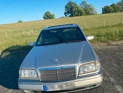 Silber Gebraucht 1996 Mercedes C180 Limousine | 4.400 € (Teuer)