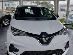Weiß Gebraucht 2020 Renault Zoe Life Kleinwagen | 10.500 € (Guter Preis)