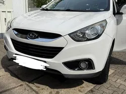 Weiß Gebraucht 2013 Hyundai ix35 SUV | 8.000 €