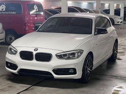Weiß Gebraucht 2018 BMW 118 Sport Line Kleinwagen | 12.500 € (Superpreis)