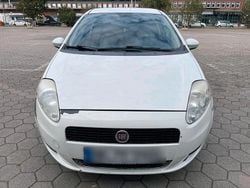 Weiß Gebraucht 2006 Fiat Grande Punto Kleinwagen | 1.200 € (Guter Preis)