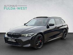 Black sapphire metallic Gebraucht 2023 BMW 340 M Sport Kombi | 52.440 € (Etwas zu teuer)