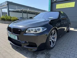 Black sapphire metallic Gebraucht 2014 BMW M5 Shadowline Limousine | 39.940 € (Teuer)
