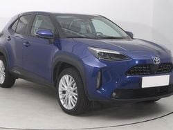 Blau Gebraucht 2021 Toyota Yaris Cross Elegant SUV | 23.490 € (Fairer Preis)