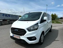 Weiß Gebraucht 2020 Ford Transit Custom Trend Van / Kleinbus | 14.221 €