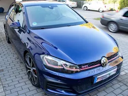 Blau Gebraucht 2017 VW Golf VII GTI Limousine | 24.200 € (Fairer Preis)